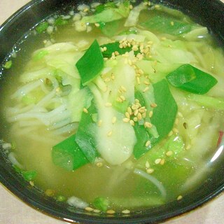 野菜たっぷりの米麺